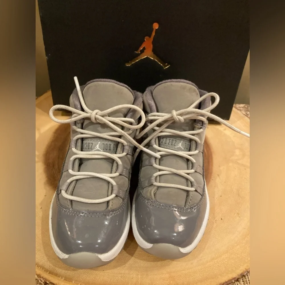 Nike Air Jordan‎ 11 Retro TD Cool Grey Toddler Sneakers Size 9C 378040-005 W/box